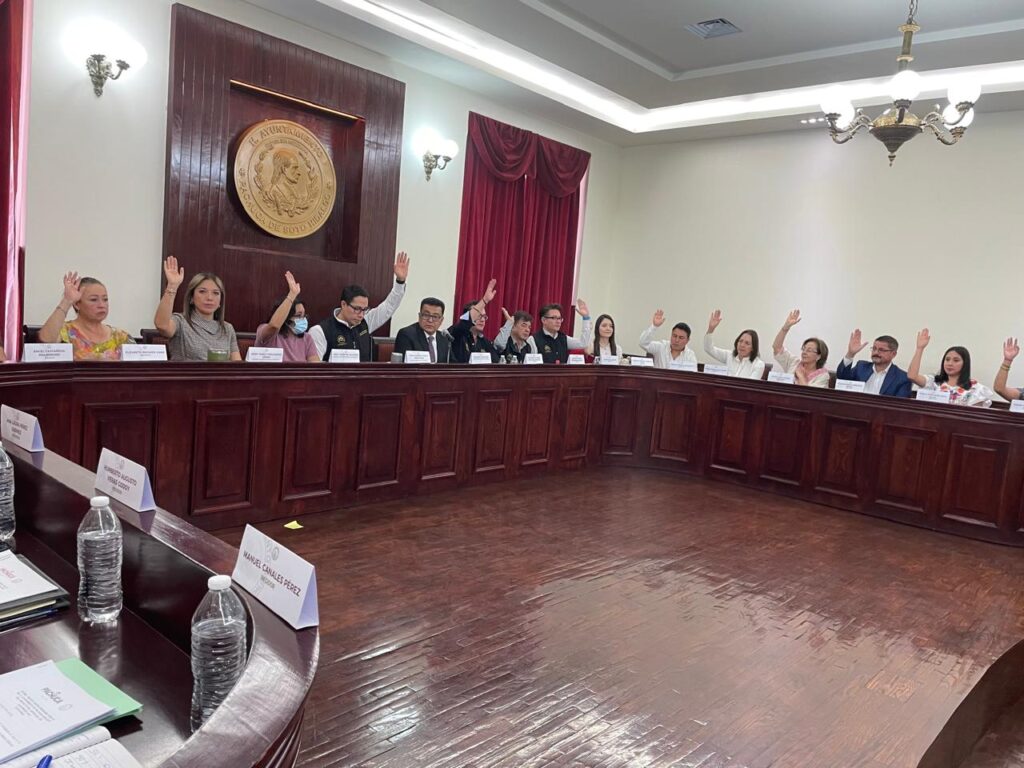 Aprueban regidores convenios de alcaldía de Pachuca con instituciones educativas a favor de estudiantes