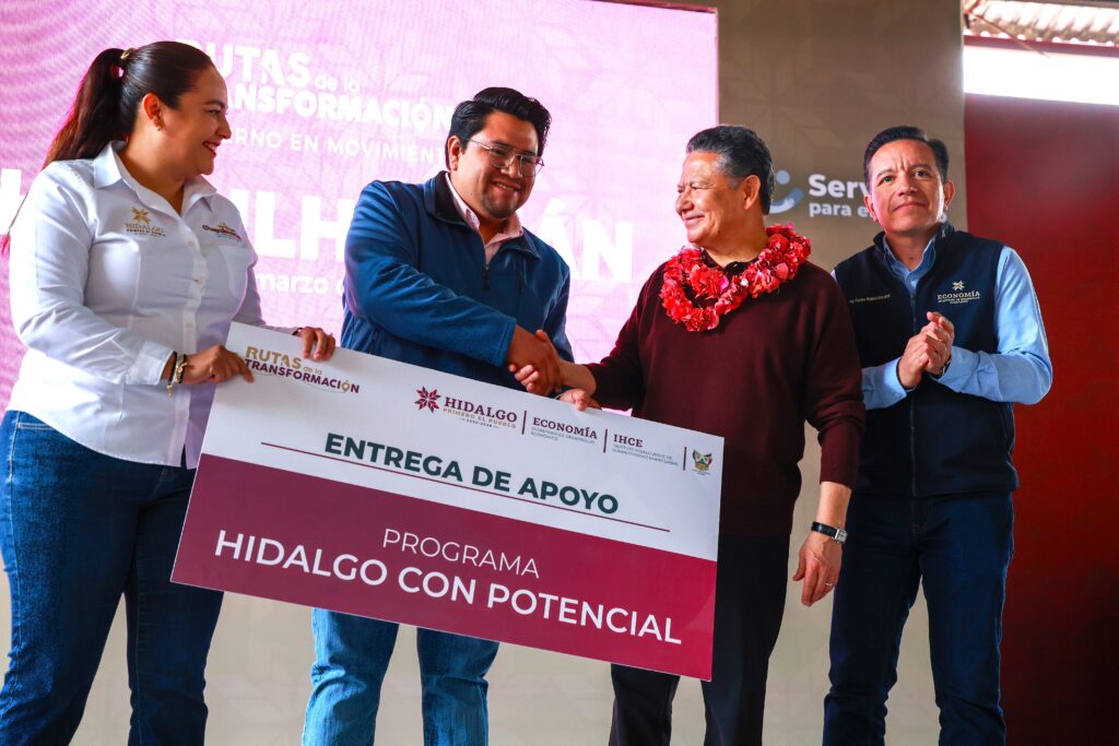 Julio Menchaca fortalece el sistema educativo y la infraestructura pública de Chapulhuacán