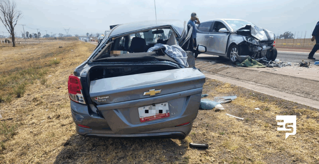 Choque frontal en la carretera deja cuatro muertos