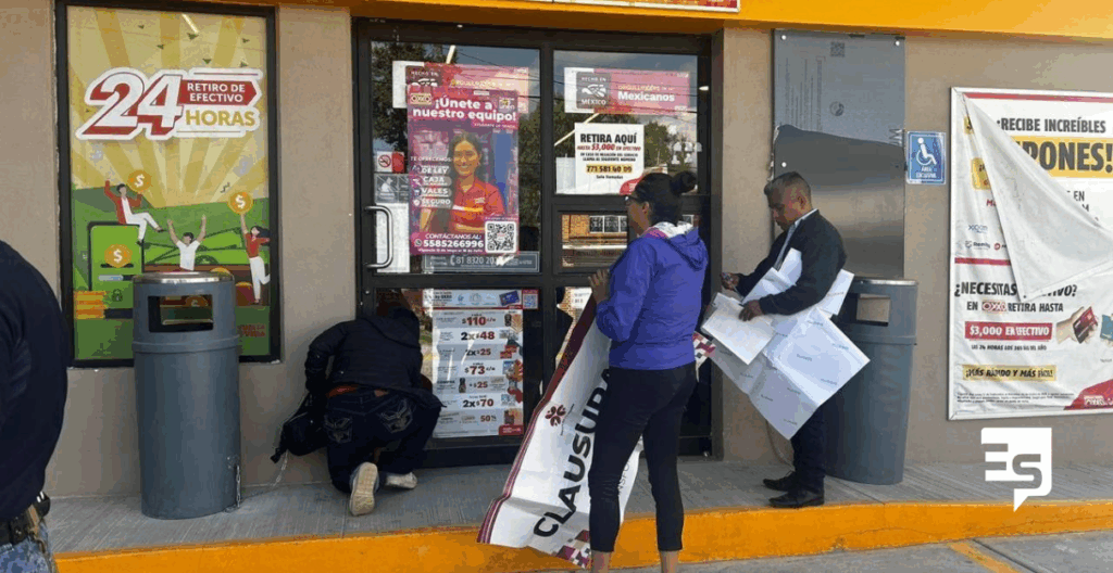 Clausuran temporalmente Oxxo de Acayuca porque la agarraban de cantina