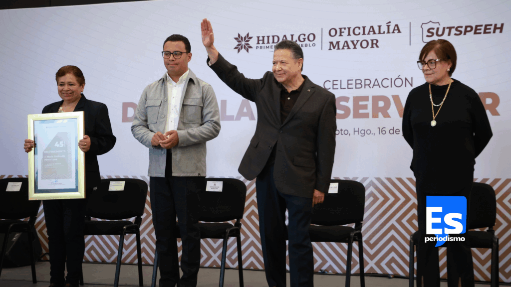 Gobernador Menchaca reconoce a burócratas tras renuncia de dirigente sindical interino