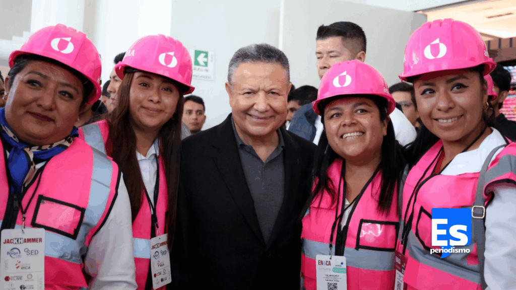 Cascos Rosas: mujeres transforman el sector hídrico en Hidalgo