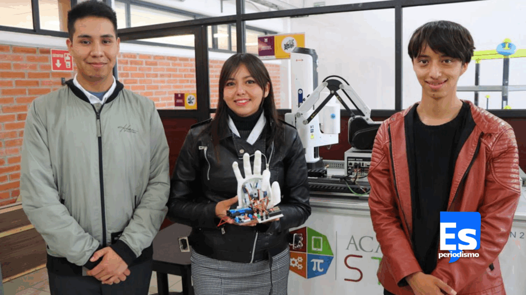 Estudiantes desarrollan mano robótica que traduce lenguaje de señas