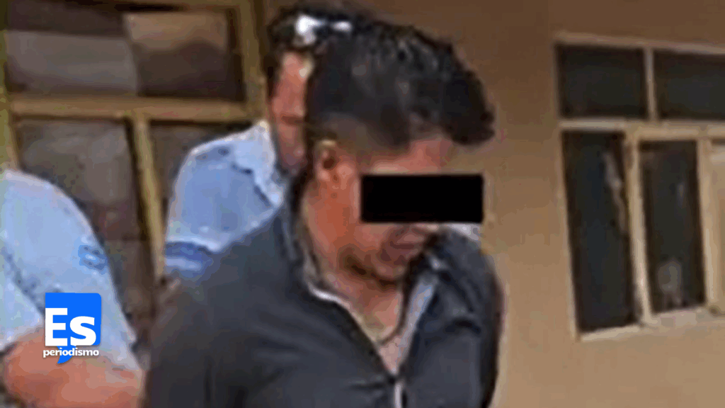 Vecinos exhiben a novato ratero de motocicleta en Francisco
