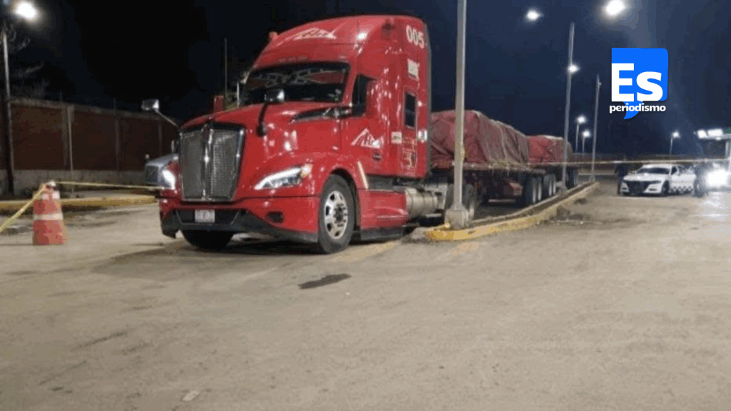 Hallan muerto a operador de tráiler en gasolinera
