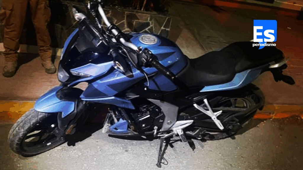 Cae dúo acusado de robo de motocicletas