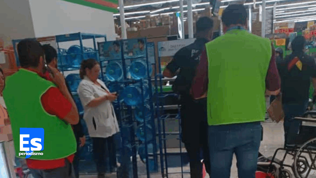 Muere mientras esperaba su turno en caja de Aurrerá