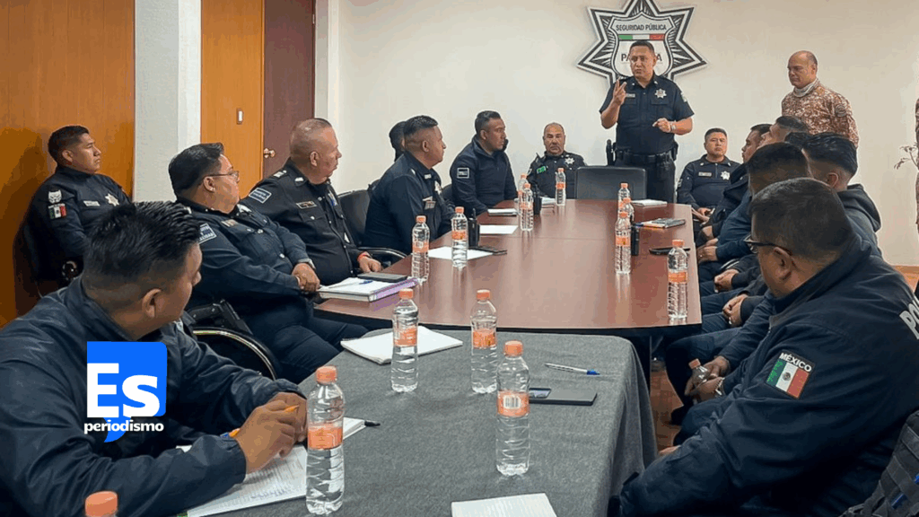 Capacitan a policía y tránsito de Pachuca