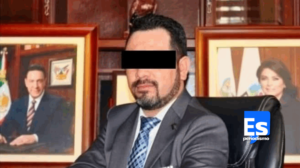 También se dio a conocer la aprehensión de cuatro individuos, dos de ellos menores de edad, relacionados con el robo a una joyería en el centro de Pachuca, ocurrida este jueves, y durante el operativo se recuperó un vehículo y el dinero sustraído, además de otros objetos de valor asegurados por las autoridades. Se indicó que con las cámaras de videovigilancia le dieron seguimiento al vehículo en que cometieron el asalto, en la calle Guerrero, y fueron detenidos cerca de Tizayuca.