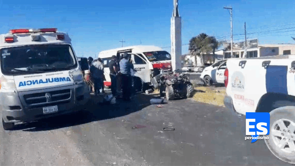 Accidente entre combi y cuatrimoto