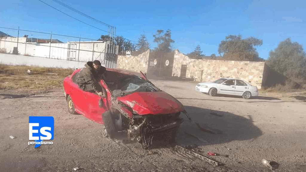 Por no respetar señalamiento viales