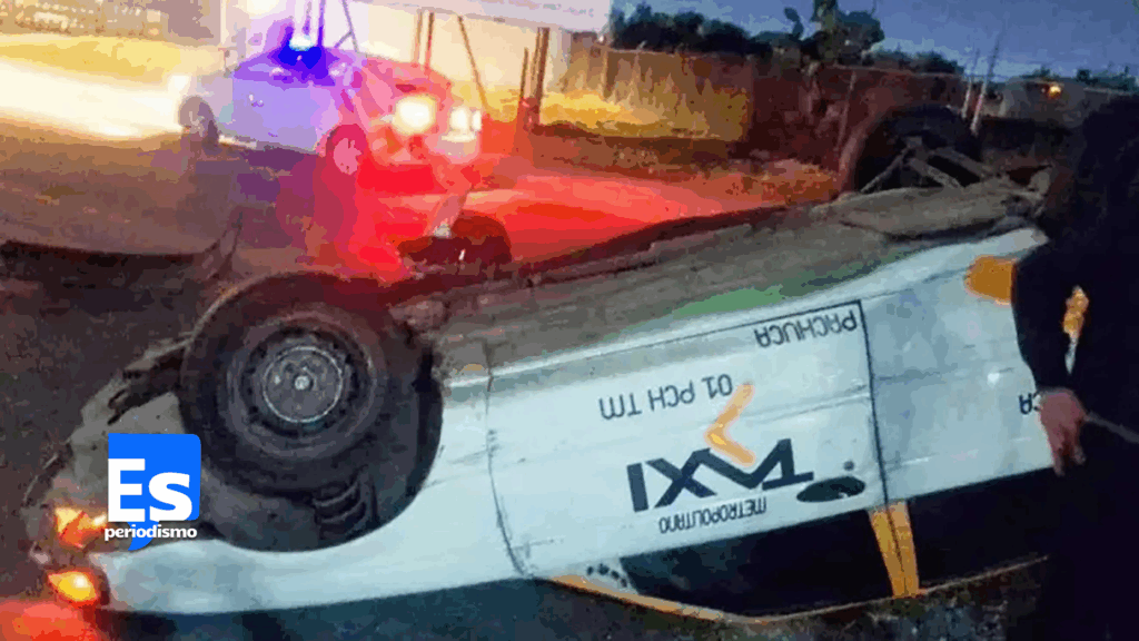 Volcadura de taxi en el bulevar Nuevo Hidalgo