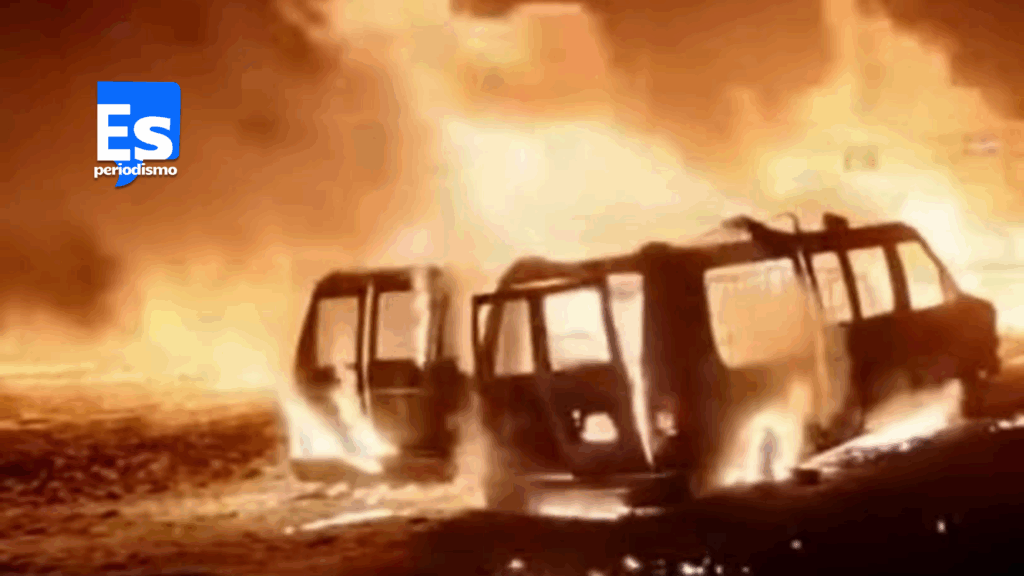 Arden camionetas ligadas a toma