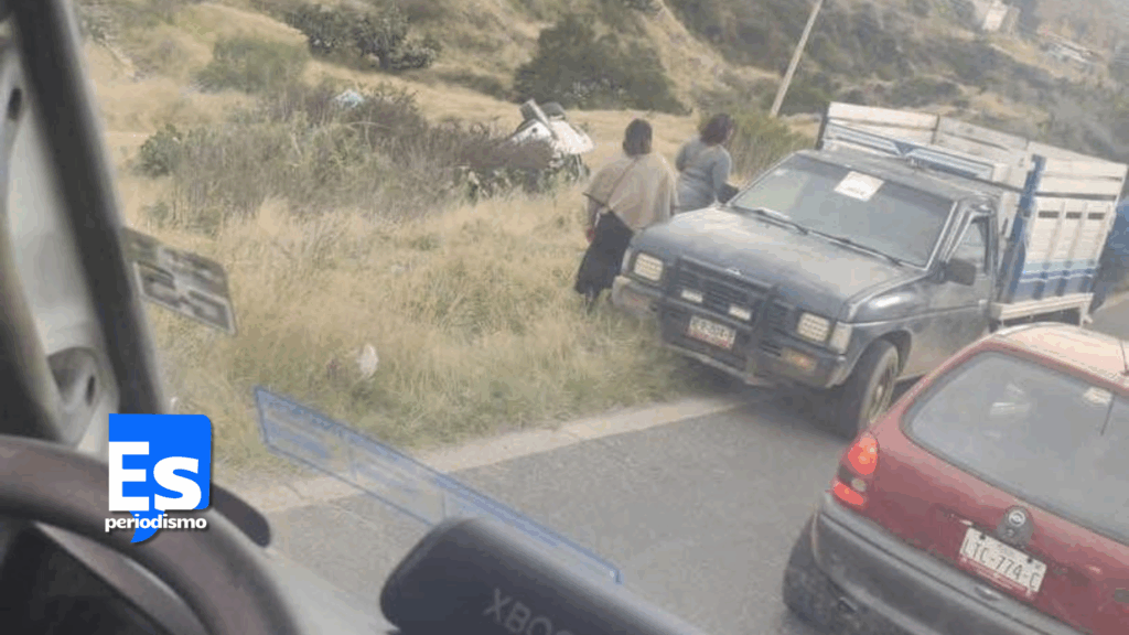 Salida del camino y desbarrancó