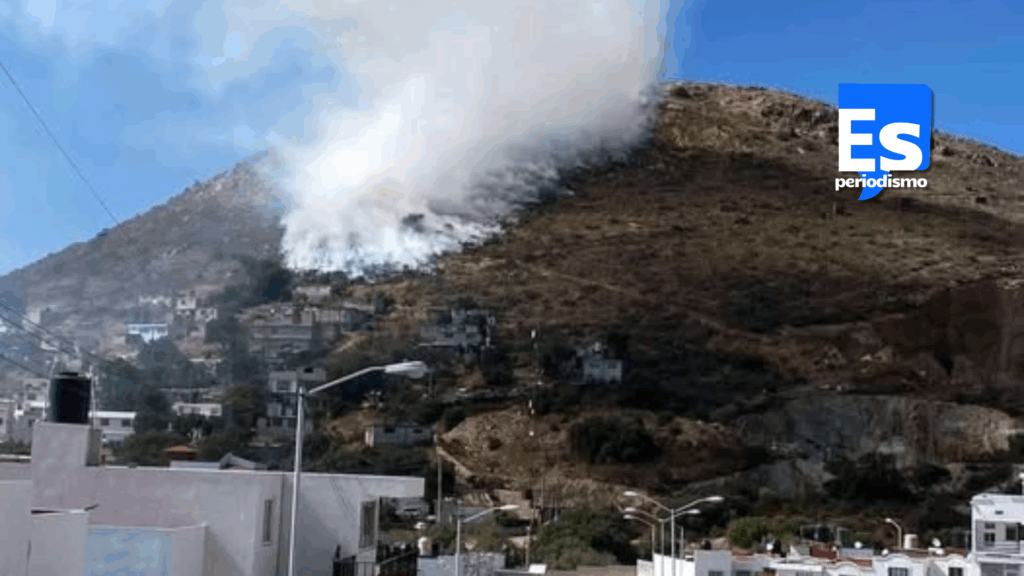 Incendio en Cerro de La Cruz