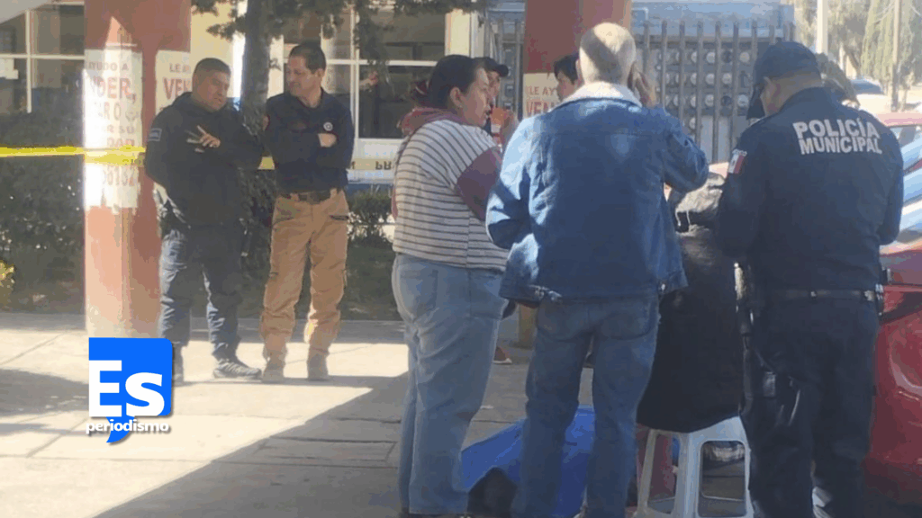 Se desvaneció de muerte debajo