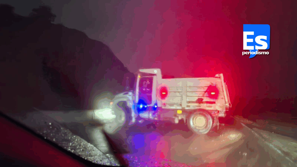 Camión materialista chocó contra