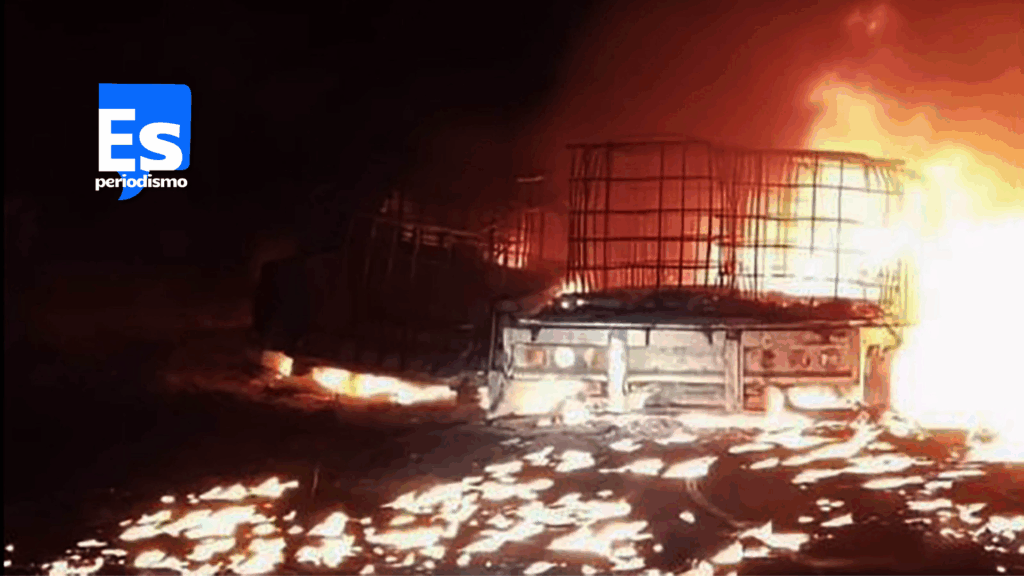 Explotaron camionetas usadas