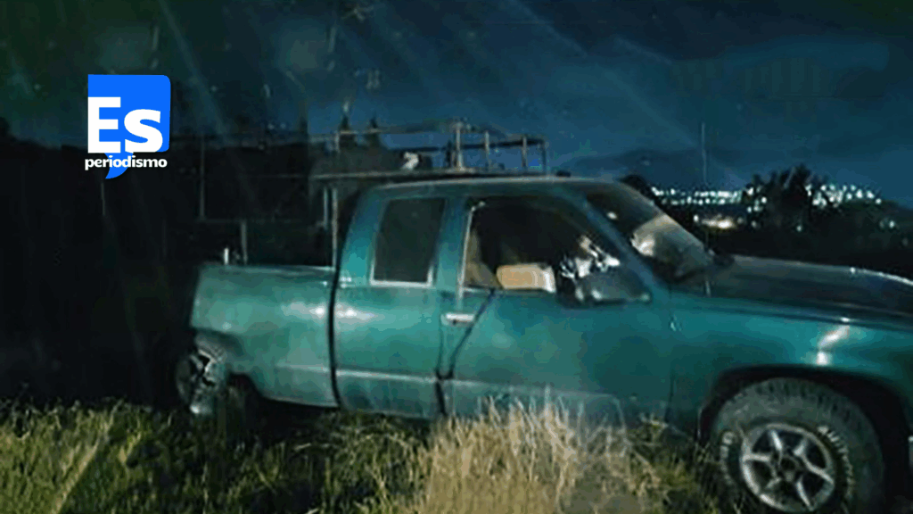 Abandonaron camioneta cargada