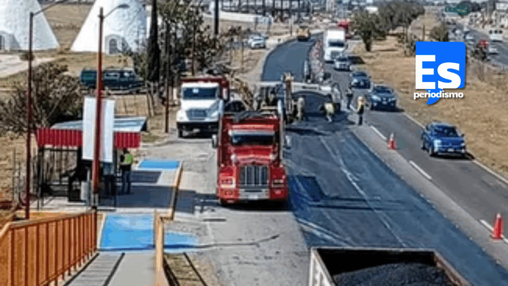 Asfalto hirviendo cae sobre trabajador