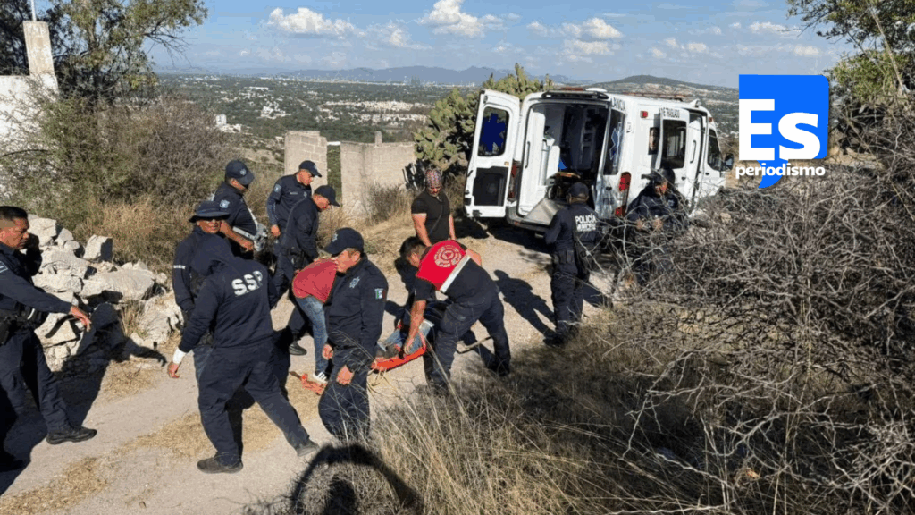 Rescatan a adulto mayor