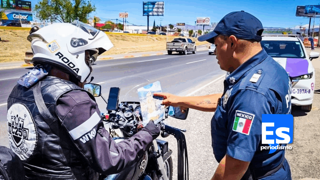 Brinda acompañamiento a visitantes