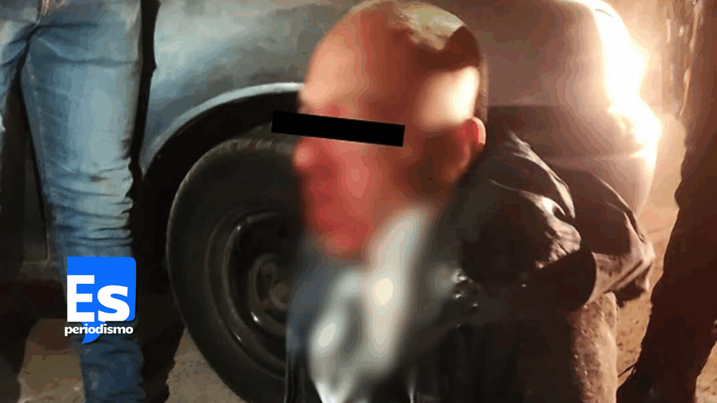 El detenido quedó, visiblemente golpeado, a disposición de la instancia correspondiente, que determinará su situación jurídica conforme a la ley. Vecinos del área señalaron que este tipo de incidentes ha generado preocupación, por lo que hicieron un llamado a reforzar la vigilancia preventiva en la zona.