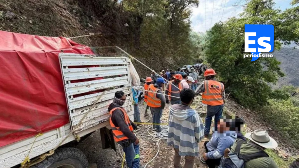 Mueren madre e hijo en accidente
