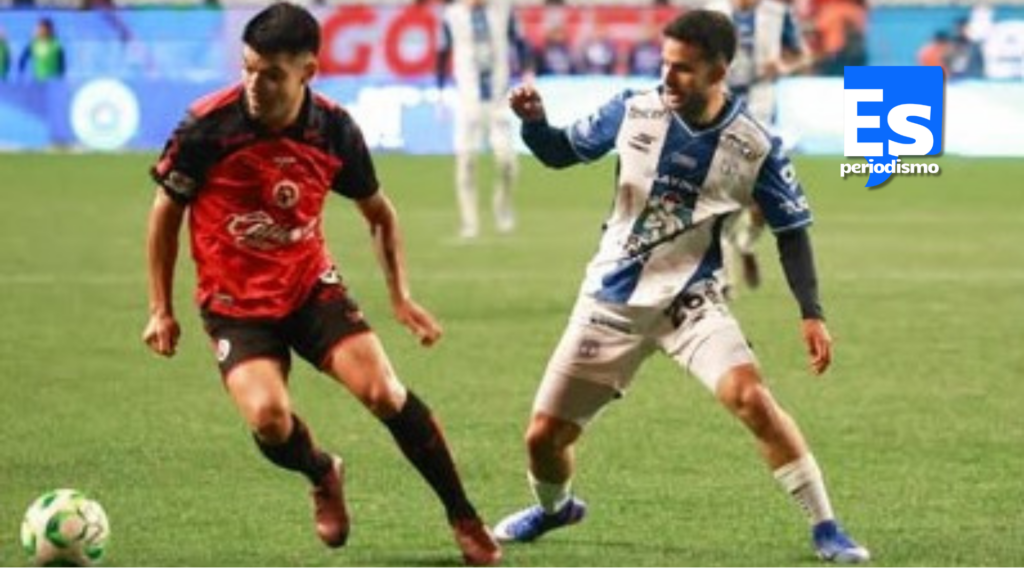 Con 7 cambios en el cuadro titular