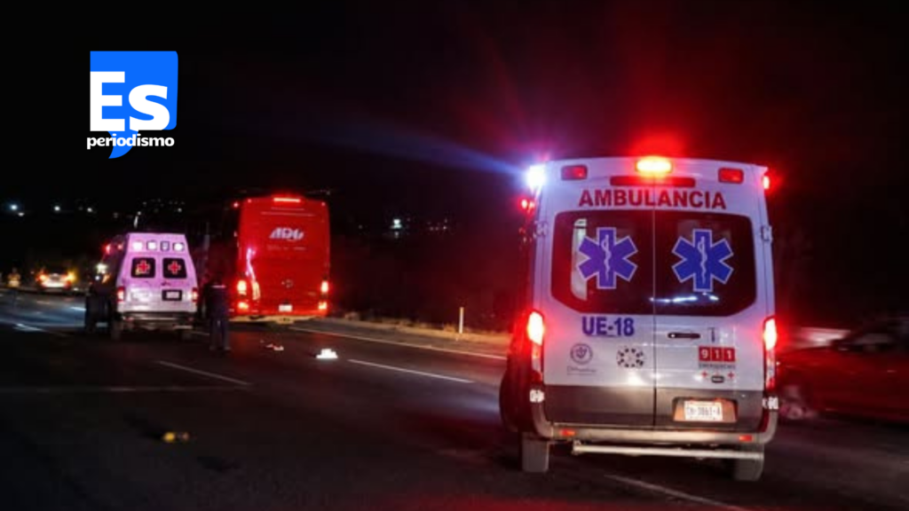 Automóvil arrolla y mata a motociclista en la autopista