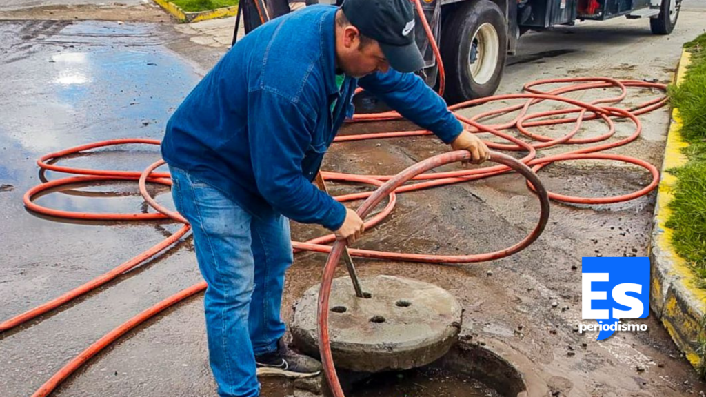 Limpieza de bulevares y retiro de azolve