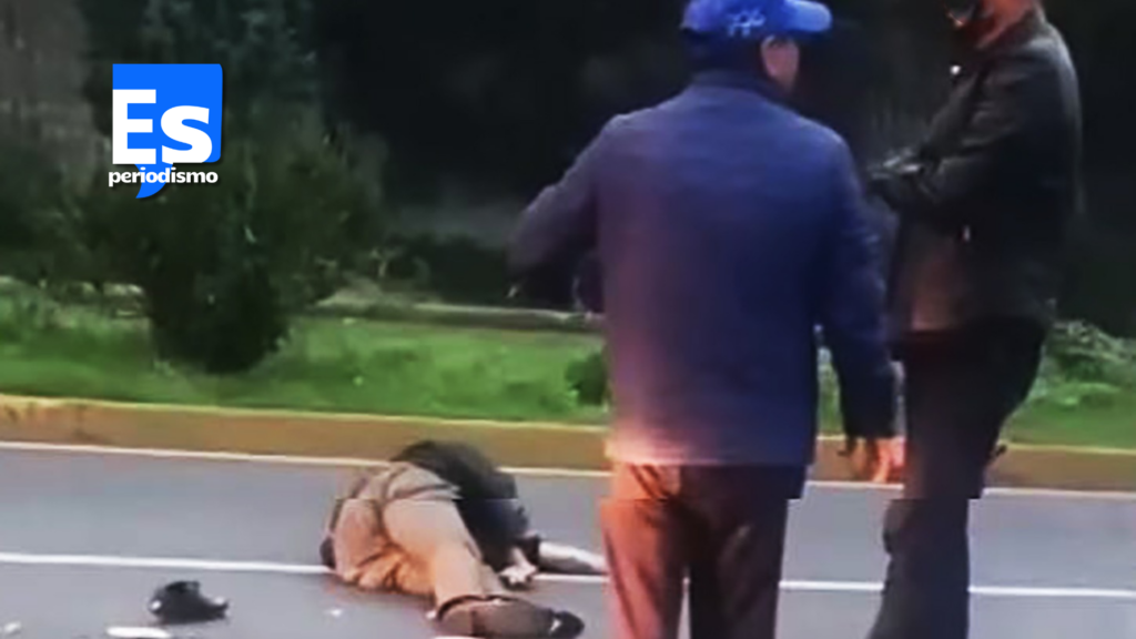 Muere motociclista tras derrapar