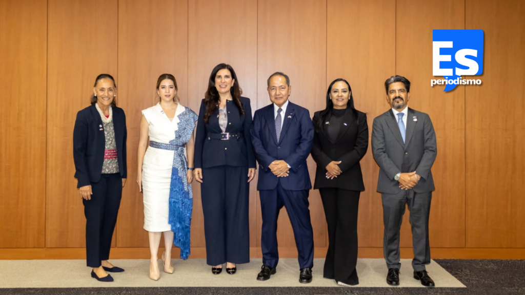 Tokio, Japón.- La presidenta de la Cámara de Diputados de México, Kenia López Rabadán, sostuvo un encuentro con integrantes de Keidanren —Japan Business Federation—, una de las organizaciones empresariales más relevantes de Japón, con el propósito de fortalecer el diálogo económico, institucional y empresarial entre México y Japón. Durante la reunión, celebrada en las oficinas de Keidanren, la legisladora reconoció la importancia de esta organización como una voz estratégica del sector privado japonés y como un actor clave para comprender la fuerza productiva, tecnológica e industrial de Japón. En el encuentro participó Koji Shibata, presidente y director ejecutivo de ANA Holdings Inc. y copresidente del Comité Económico Japón-México de Keidanren. López Rabadán señaló que Keidanren representa un interlocutor fundamental para dialogar sobre inversión, innovación, comercio, cadenas de suministro y desarrollo económico. Afirmó que México valora la posibilidad de conversar con quienes impulsan decisiones empresariales de gran relevancia y pueden contribuir a que la relación bilateral siga creciendo con más inversión, producción y empleos. La presidenta de la Cámara de Diputados destacó que México y Japón han construido una relación sustentada en la confianza, el respeto y la cooperación; y subrayó que se trata de una relación diplomática, cultural y política, pero también profundamente económica y productiva. En ese sentido, indicó que la presencia de empresas japonesas en México ha contribuido al desarrollo manufacturero, la transferencia de conocimiento, la formación de talento y la integración de cadenas productivas más competitivas en América del Norte. “La inversión japonesa en México es una realidad tangible: se expresa en plantas, proveedores, tecnología, capacitación y empleos para miles de familias. Tan sólo en 2024, la inversión proveniente de Japón hacia México superó los 4 mil millones de dólares”, expuso. Asimismo, destacó que México cuenta con una posición estratégica al formar parte del Tratado entre México, Estados Unidos y Canadá, T-MEC, instrumento fundamental para fortalecer la integración regional, dar certidumbre a las cadenas de suministro y ampliar las oportunidades de exportación hacia uno de los mercados más importantes del mundo. La legisladora mexicana recordó que México y Japón cuentan también con un Acuerdo para el Fortalecimiento de la Asociación Económica, vigente desde 2005, que ha permitido ampliar el comercio, la inversión y la cooperación entre ambos países. Señaló que este acuerdo bilateral, junto con el T-MEC, ofrecen una plataforma poderosa para que más empresas japonesas vean en México un espacio confiable para invertir, producir, innovar y crecer. Finalmente, López Rabadán reconoció el trabajo del Comité Económico Japón-México de Keidanren, y valoró su papel como puente entre el empresariado japonés y las oportunidades que ofrece México; y reiteró la disposición de la Cámara de Diputados para mantener un diálogo respetuoso, serio y constructivo, contribuyendo desde el ámbito legislativo a fortalecer la confianza que permite invertir, producir y generar empleos.