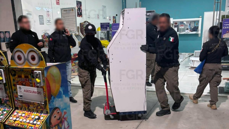 En cateo FGR aseguró 36 máquinas tragamonedas