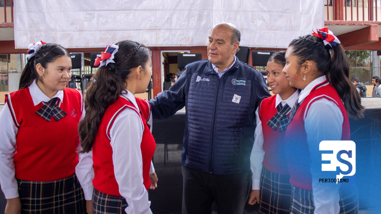 Mañana regresan a clases 569 mil alumnos