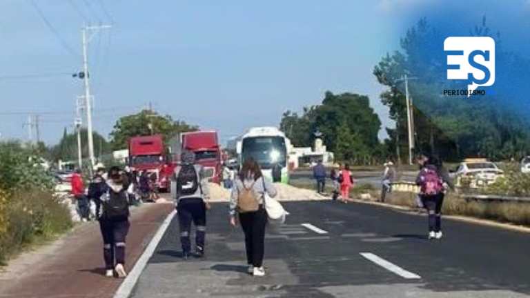 Bloquean carretera México